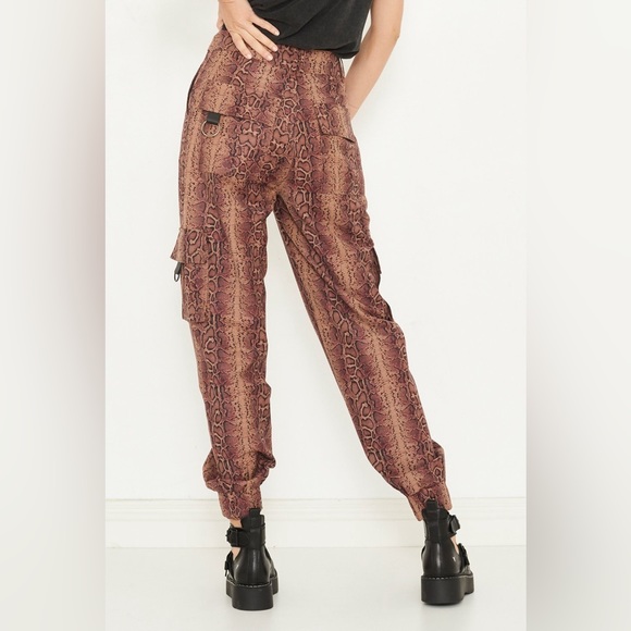 Nana Judy Matira Pant Tan Python - Picture 3 of 5